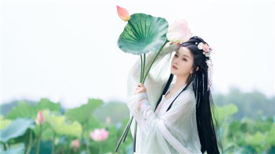 精东影业.JDYL027.李娜娜.女神降临献神器
